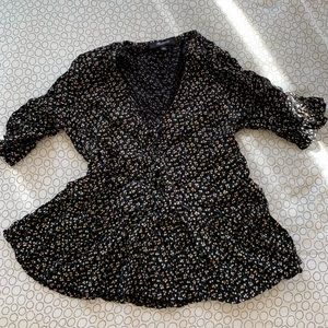 Madewell Courtyard Posies Ruffle Hem Top